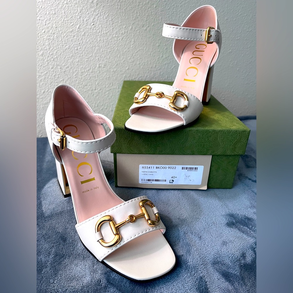 Gucci White and Pink Leather Block Heel Sandals with Gold Horsebit